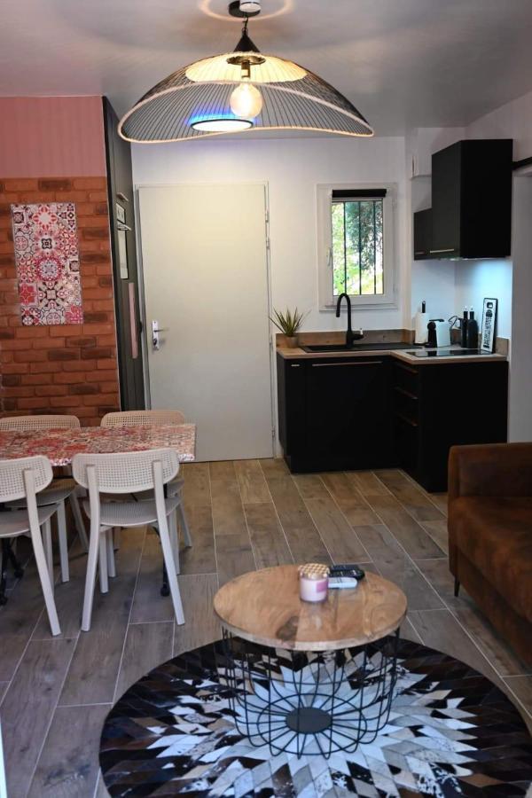 Appartement Cosy & Moderne A 180M De La Plage Sanary-sur-Mer Eksteriør billede